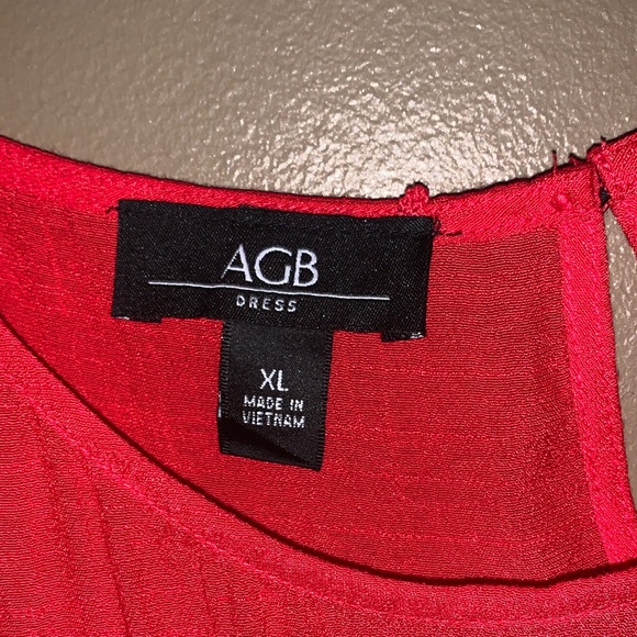 AGB Bold Red Sleeveless Midi Dress - Picture 2 of 6